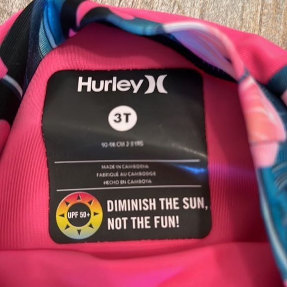 3T Hurley Bathing Suit - Picture 2 of 3
